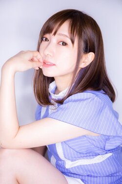 山本亞衣 萌娘百科