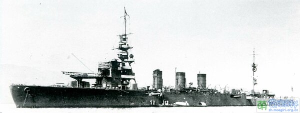 Japanese cruiser Kinu in 1931.jpg