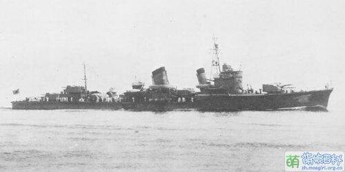 Japanese destroyer Inazuma 1937.jpg