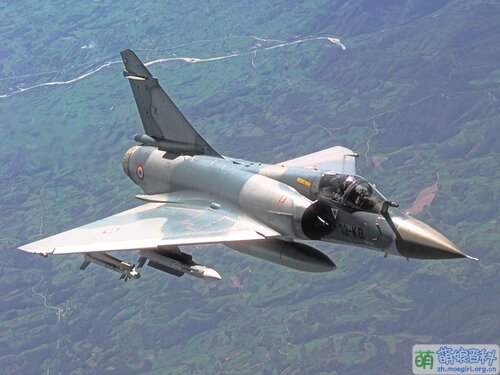 Mirage 2000C in-flight 2 (cropped).jpg