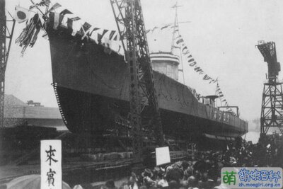 IJN DD Kuroshio 1938 launching.jpg