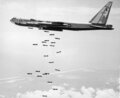 B-52投弹.jpg